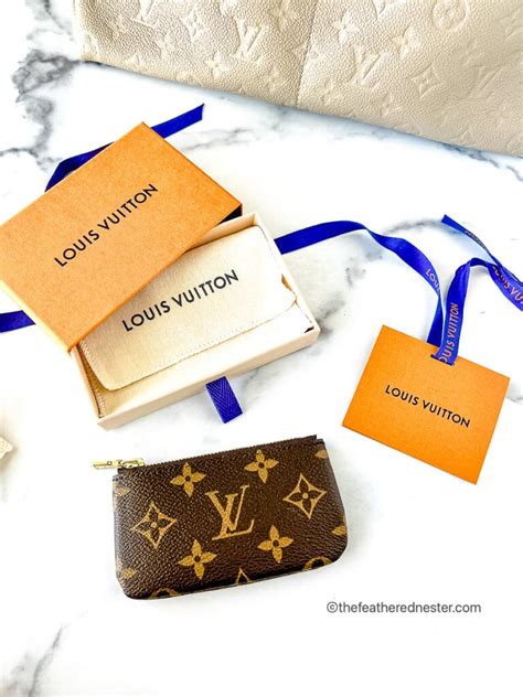 how does louis vuitton come packaged|louis vuitton shipping cost.